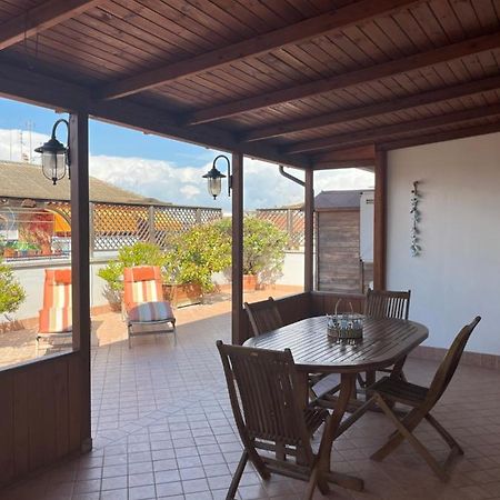 Attico Con Terrazza In Via Dei Traghetti Lejlighed Lido di Ostia Eksteriør billede