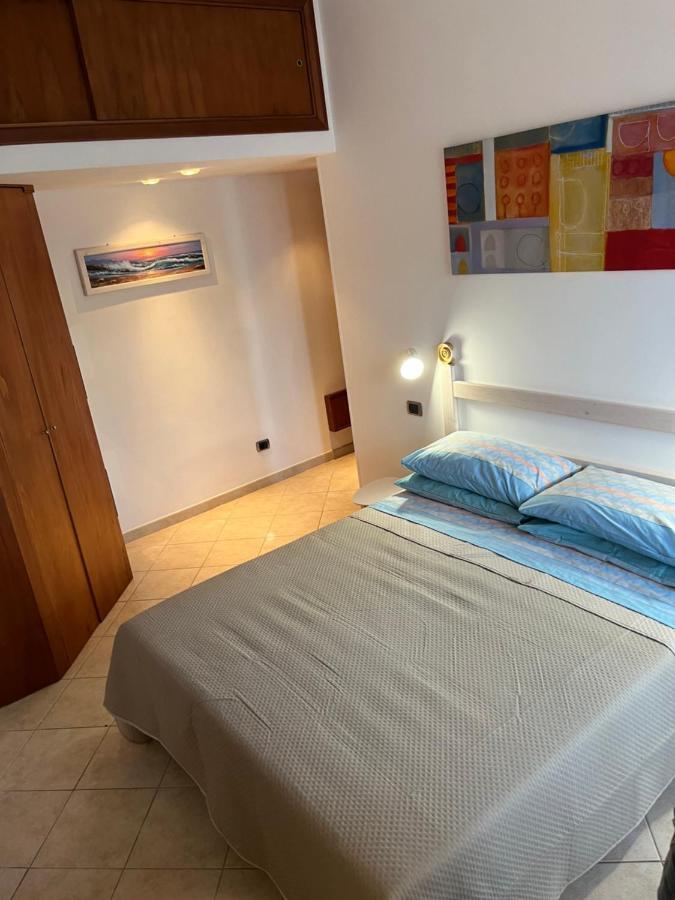Attico Con Terrazza In Via Dei Traghetti Lejlighed Lido di Ostia Eksteriør billede
