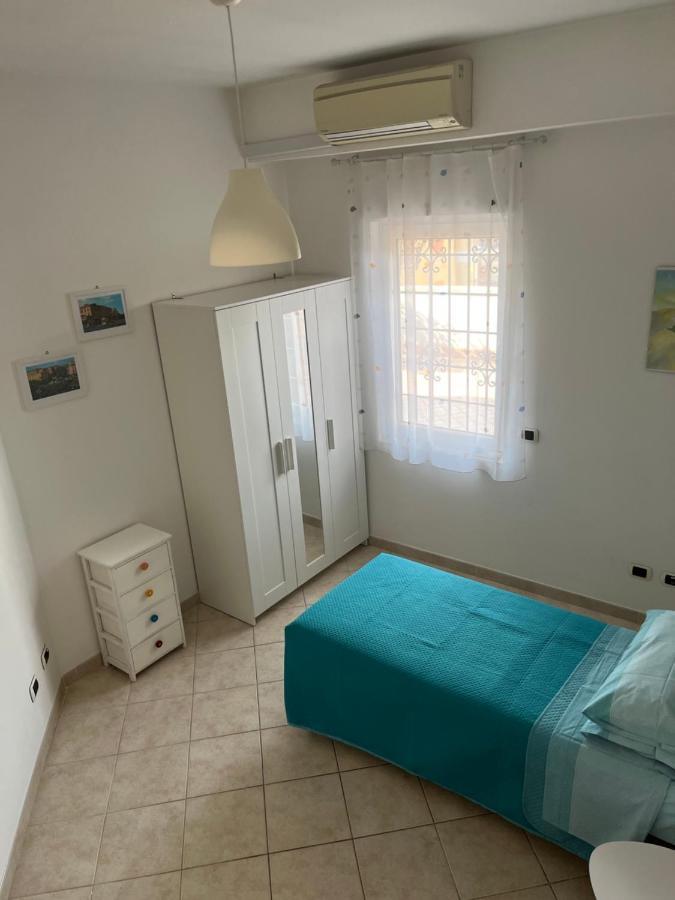 Attico Con Terrazza In Via Dei Traghetti Lejlighed Lido di Ostia Eksteriør billede