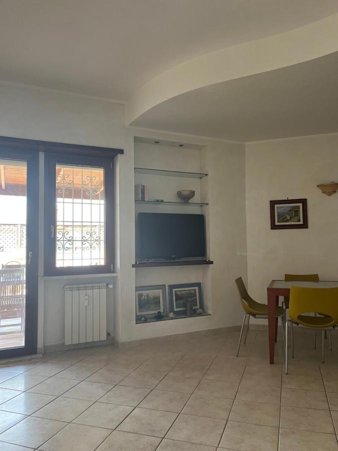 Attico Con Terrazza In Via Dei Traghetti Lejlighed Lido di Ostia Eksteriør billede
