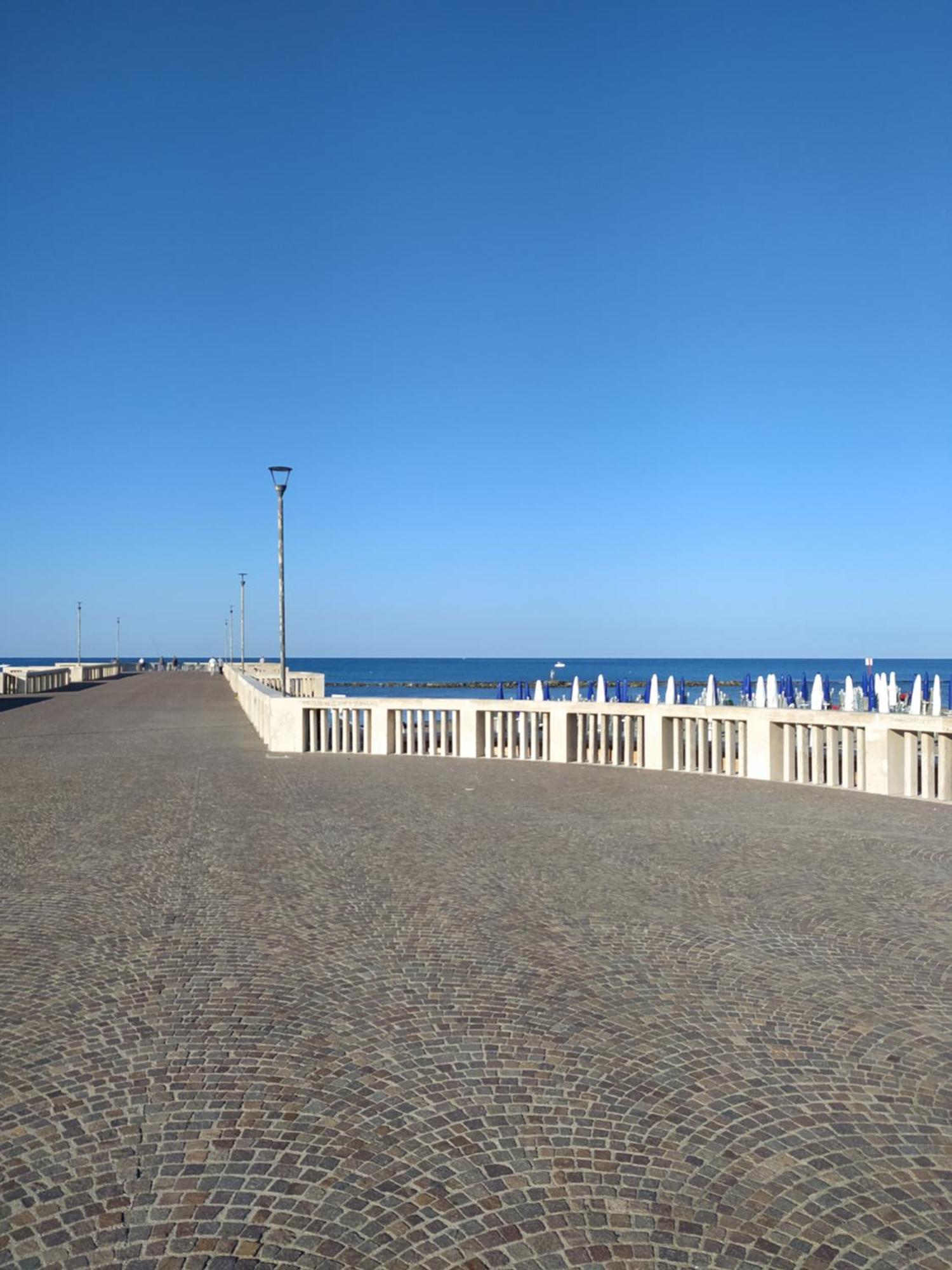 Attico Con Terrazza In Via Dei Traghetti Lejlighed Lido di Ostia Eksteriør billede